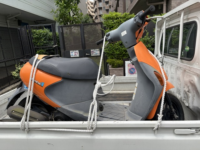 7月4日に東京都足立区でレッツ4を無料でお引き取り、廃車しました。