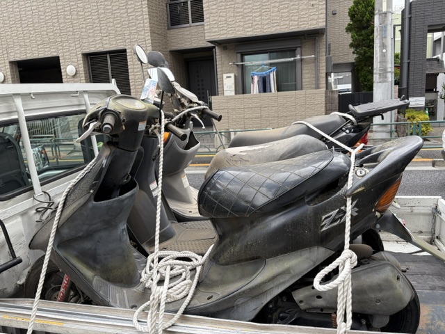 8月14日に東京都練馬区でライブディオZXを無料でお引き取り、ナンバーの廃車手続きしました。